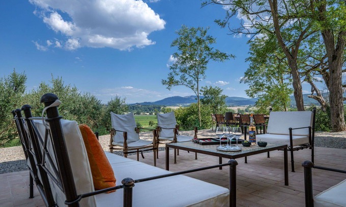 Buonconvento Villa | Preciosa casa de vacaciones privada con piscina privada, WIFI, A/C, TV, patio, cerca de Montalcino