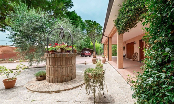 Carassai Villa | Preciosa casa de vacaciones privada con WIFI, A/C, TV, patio, vista panorámica y aparcamiento