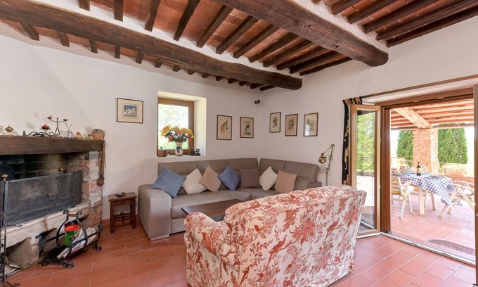 Massa Marittima Casa | Casa de vacaciones privada con WIFI, TV, patio, mascotas permitida, vista panorámica, aparcamiento