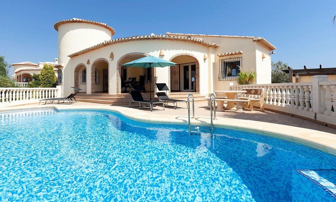 Rafol de Almunia Villa | Casa de vacaciones privada con WIFI, piscina privada, A/C, TV, patio, vista panorámica