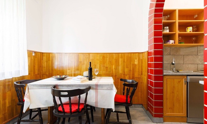 Balatonfenyves Casa | Maravillosa casa de vacaciones privada para 10 personas con WIFI, TV y terraza