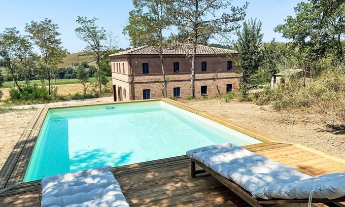 Bollano Casa | Casa de vacaciones privada con A/C, piscina privada, WIFI, TV, patio, vista panorámica