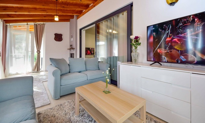 Trilj Casa | Stunning private villa with A/C, WIFI, private pool, TV, terrace, panoramic view and parking