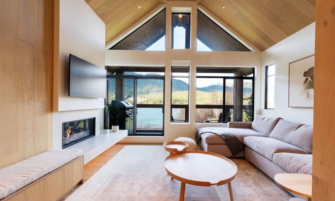 Nicklaus North Condominio | Stunning Renovation - Luxury at Nicklaus North