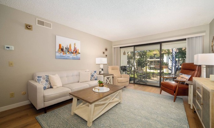 Rancho Bernardo Condominio | 3 minutos a pie de piscina, golf y tenis! Resort de estar!