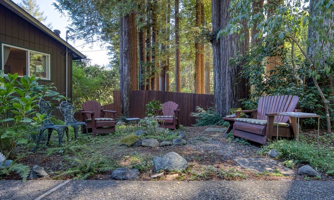 Monte Rio Casa | Stunning River & Valley View