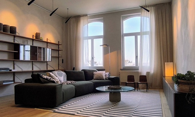 Linkeroever Apartamento | Stunning Riverview apartment