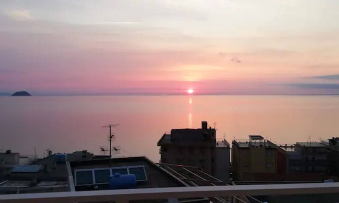 Lavina Apartamento | Stunning sea and gulf view 3 minutes from the beach