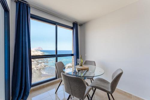 Los Abrigos Apartamento | Stunning sea view in Los Abrigos