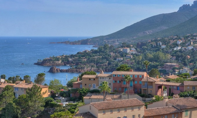 Theoule-sur-Mer Casa | Impresionantes vistas al mar, a pie de playa, piscina compartida, zona tranquila cerca de Cannes, wi-fi