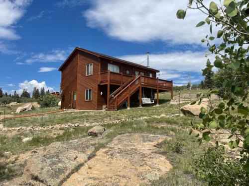 Indian Mountain Casa | Stunning Secluded Mtn Getaway, Picturesque Views