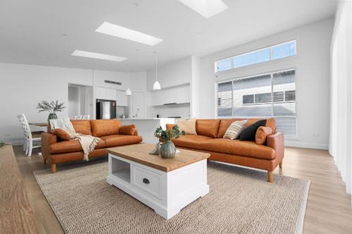 Bathurst Casa | Stunning Seymour - 3 Bed 2 Bath - Amazing Location