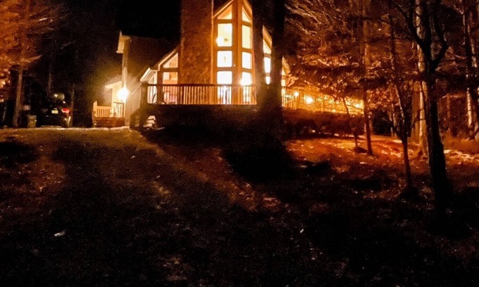 Gouldsboro Chalet De Esquí | Stunning ski chalet in Big Bass Lake - Poconos