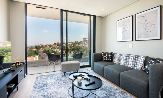 Windermere Apartamento | Stunning Slick 902 Florida Road