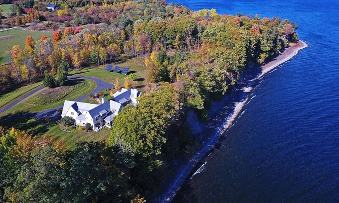 South Hero Casa | Impresionante casa de South Hero en el lago Champlain con vistas