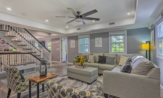 South Fallsburg Casa | Stunning South Fallsburg Home w/ Pool & Deck!