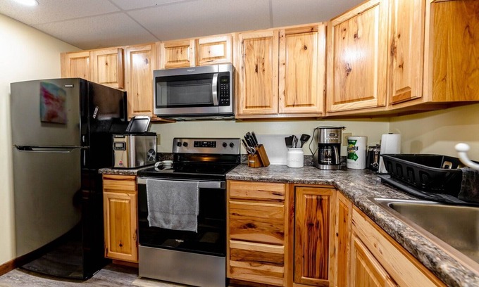 Ingles Casa | Stunning Spot on Claytor Lake! Private, 2BS5