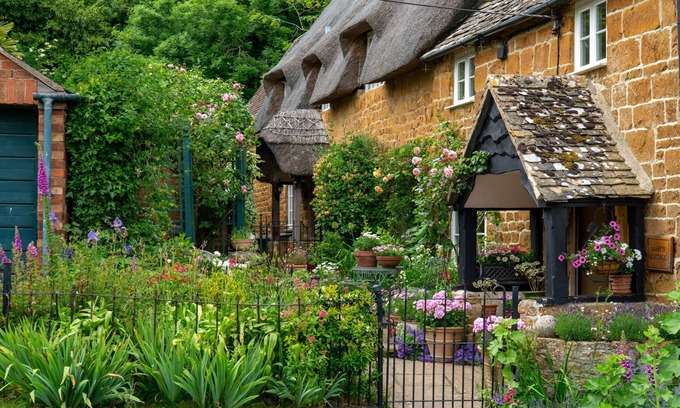Ilmington Cabaña | Stunning thatched dog friendly holiday cottage - The Glen, Ilmington