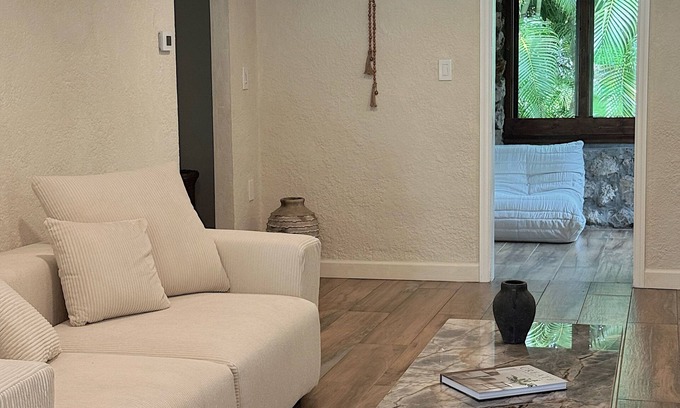 Fort Myers Casa | Stylish Home + Tropical Oasis 5 Mins From Downtown Fort Myers