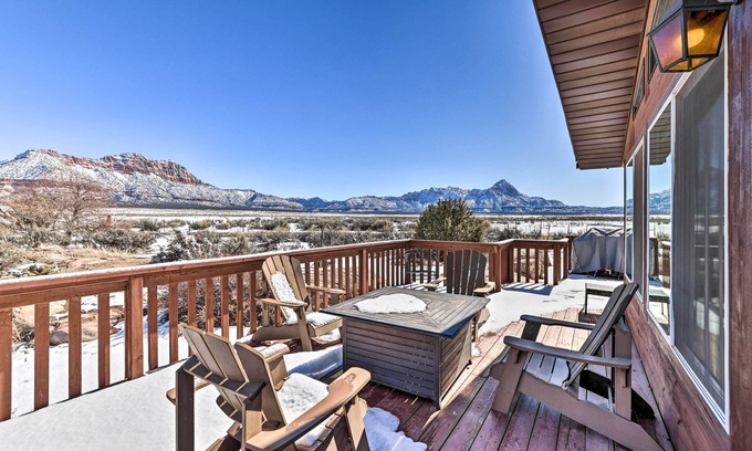 Apple Valley Casa | Stunning Utah Home 30 Mi to Zion Nat'l Park
