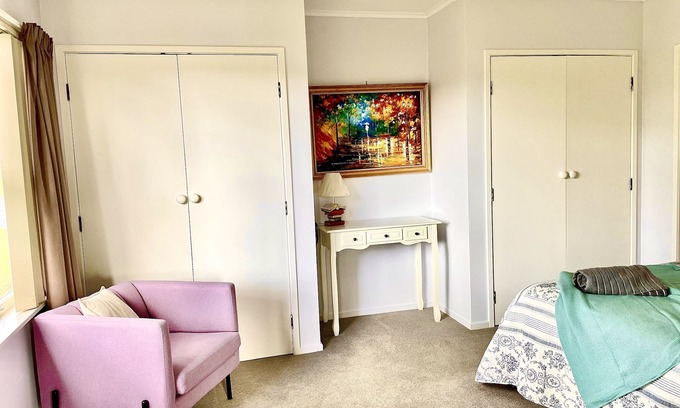 Torbay Apartamento | Stunning views from Unit 2 Of 4, located on the 1 st Floor