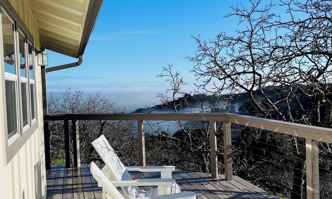 Templeton Cabaña | Stunning views of wine country - charming 2-bedroom cottage in Templeton.