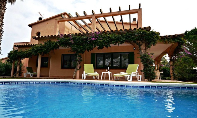 Sant Pere Pescador Casa | Casa con Piscina, Wifi, A/A y Barbacoa en Sant Pere Pescador
