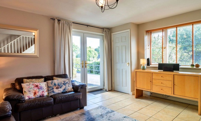 Umberleigh Casa | Maravillosa casa de vacaciones para 4 personas con balcón, mascotas permitida y aparcamiento