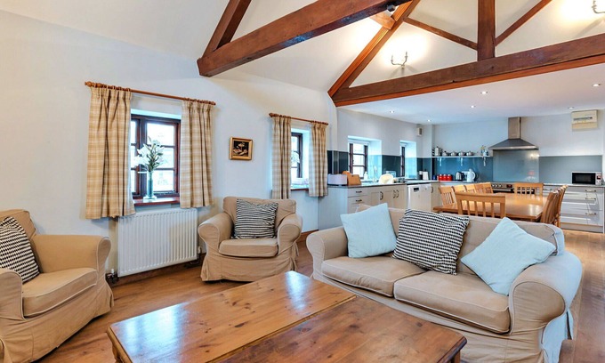 Craven Arms Casa | Estupenda casa de vacaciones para 12 personas con piscina, WIFI, terraza y aparcamiento