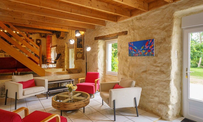 Plovan Casa | Preciosa casa de vacaciones para 6 personas con WIFI, TV y terraza