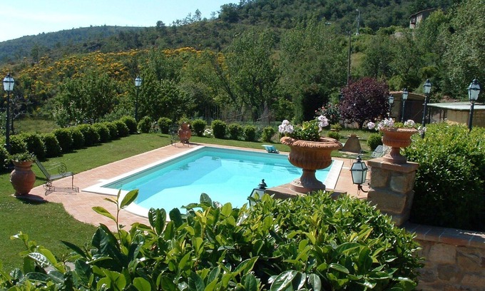 Cortona Villa | Maravillosa casa de vacaciones con WIFI, piscina, TV, vista panorámica y aparcamiento