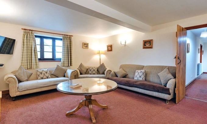 Craven Arms Casa | Preciosa casa de vacaciones para 8 personas con WIFI, piscina, terraza y aparcamiento