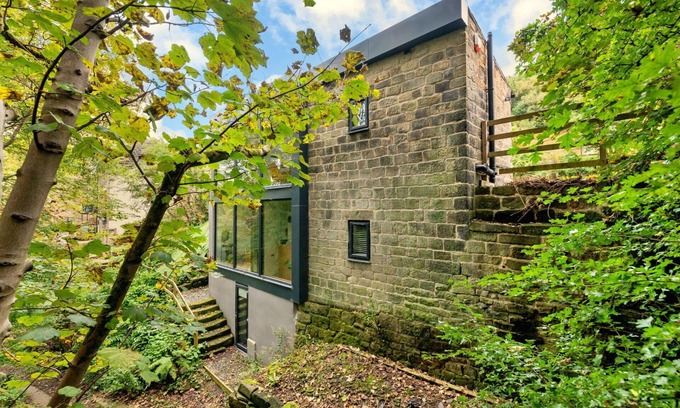Cragg Vale Casa | Estupenda casa de vacaciones para 6 personas con WIFI, TV, balcón y mascotas permitida