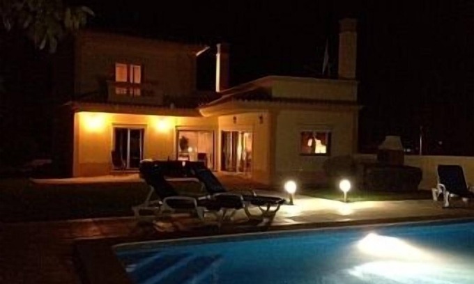 Vale Covo Villa | Impresionante villa con piscina infinita privada, bañera de hidromasaje y pozo de fuego