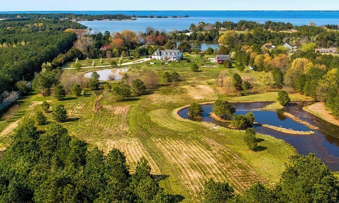 Cambridge Casa | Stunning Waterfront Eastern Shore Home,Pool & Hot Tub,15 Acres,15%off 7day stay