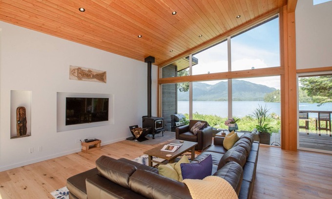 Tofino Casa | Nueva casa de lujo frente al mar impresionante costa oeste