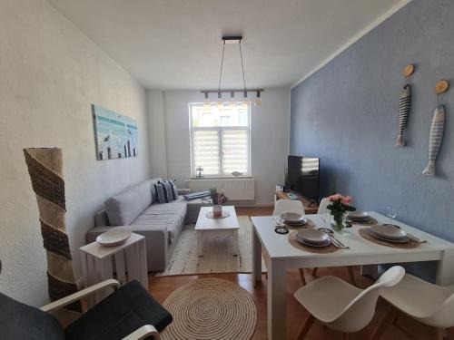 Wismar Apartamento | Stylisches Wohnen am Poeler Tor