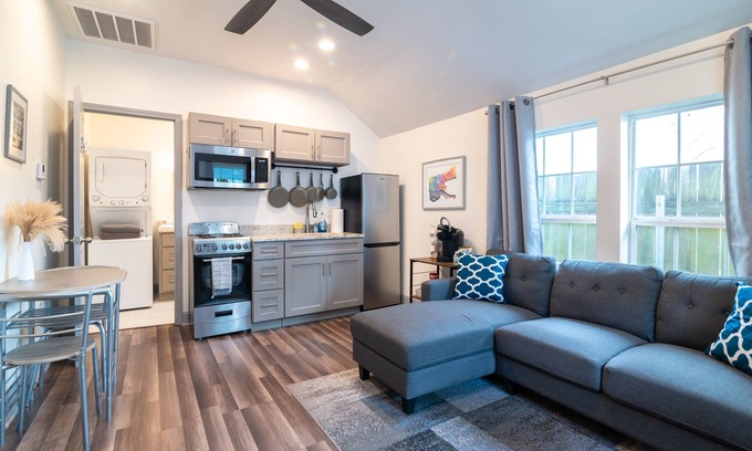 Freret Casa | Stylish 1 BR,1BA Home Steps From Freret St