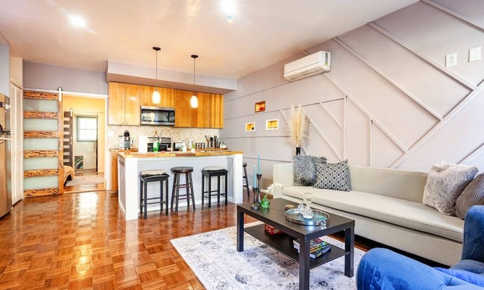 Kingman Park Apartamento | Stylish 1bd Apt near H. St & Eastern Market