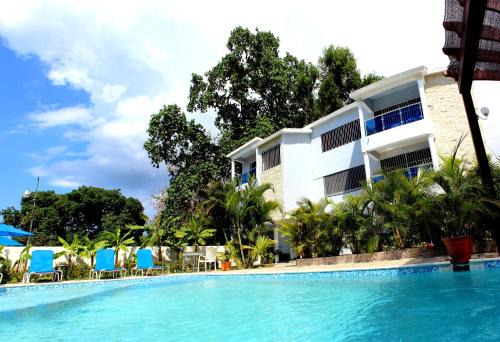 Villas Ana Maria Casa | Stylish 1r-1b Apt Near The Beach And Main Street