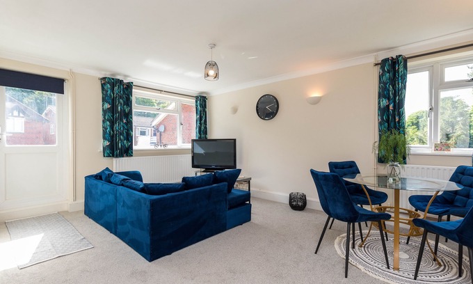 Horsham Apartamento | Stylish 2 bed apartment in Horsham by 247Lets