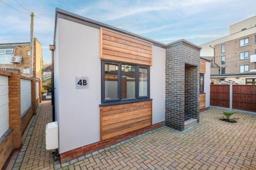 East Ham South Apartamento | Stylish 2 Bed Bungalow in East Ham, Close to Excel