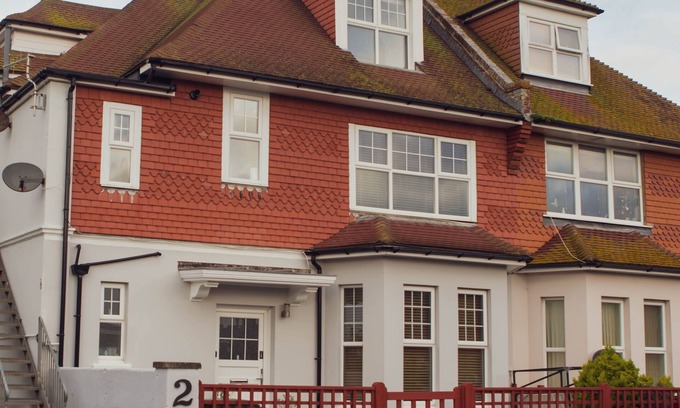 Seaford Apartamento | Stylish 2 bedroom apartment with full modern amenities.