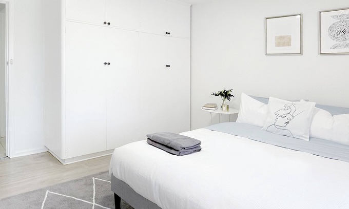 Wembley Apartamento | Stylish 2 bedroom apartment in a trendy area close to city and beach