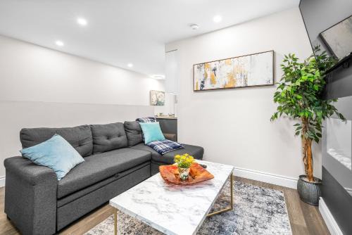 Lowertown Apartamento | Stylish 2 Bedroom Condo Downtown Ottawa