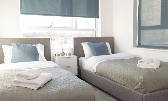 Hatfield Apartamento | Stylish 2BR apartment, Town centre, Free parking