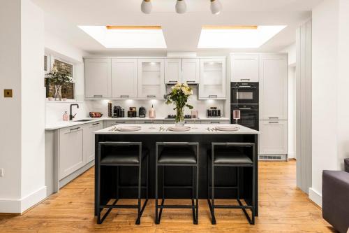 Islington Apartamento | Stylish 2BR Apt in Highbury & Islington with Garden