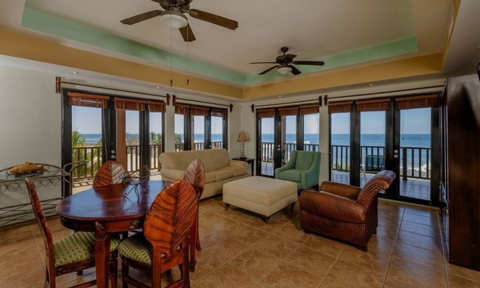 San Diego Condominio | Stylish 2BR Coastal Retreat in Gran Pacifica Paradise