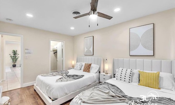 Coral Ridge Isles Apartamento | Stylish 2BR unit Ft Lauderdale Pool close to Beach