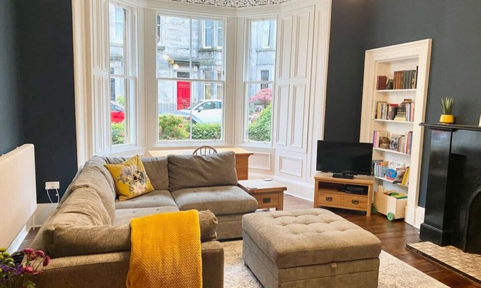 Marchmont Apartamento | Stylish 3 bed 2 bath Meadows main door garden apt